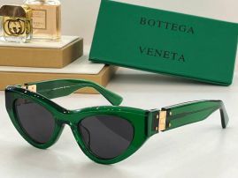 Picture of Bottega Veneta Sunglasses _SKUfw52331822fw